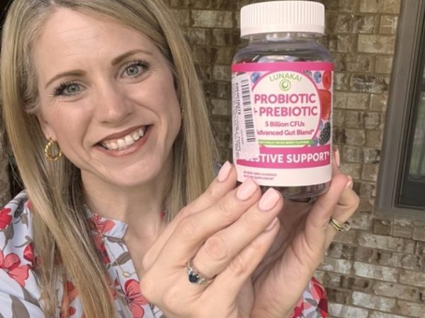 Lunakai Prebiotic + Probiotic Gummies, 60 count only $11.16 shipped!